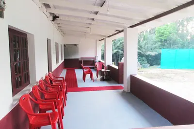 estate-view-homestay-11.jpg