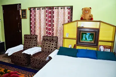 suraksha-homestay-12.jpg
