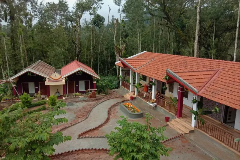 hogwarts-homestay-2_orig.jpeg