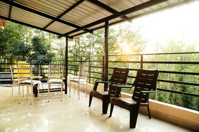 holly-cottage-1.jpg