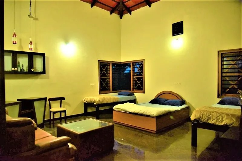 9-kanchinkal-homestay-chikmagalur-5_1.jpg