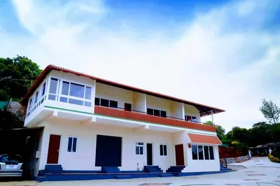 mullayyanagiri-homestay-1.jpg