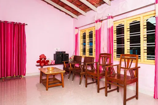 oak-cottage-homestay-advisor-chikmagalur-13.jpg