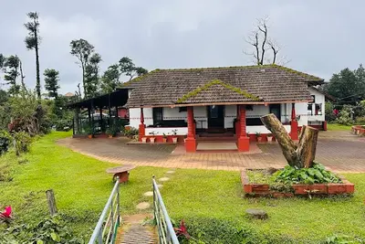 Paschima Ghatta Homestay