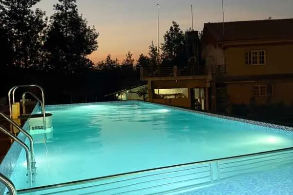 swimming-pool-rose-cottage-11.jpg