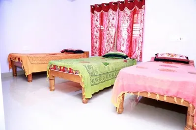 guthi-3a.jpg
