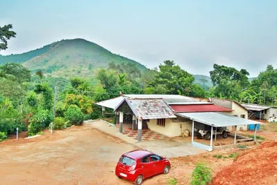 guthi-0.jpg