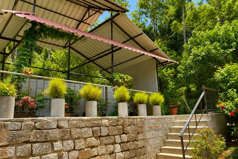 Shanthagiri-Homestay-34.webp