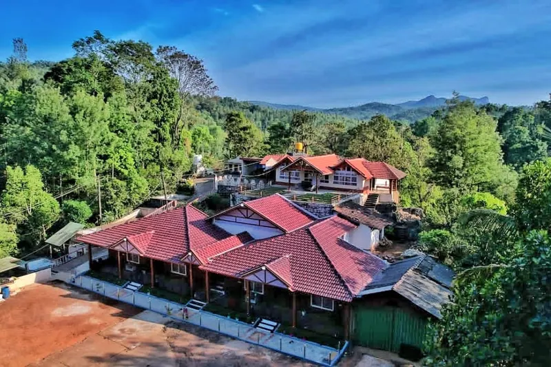 halfmoon-house-chikmagalur-homestay-advisor-1_1.jpg