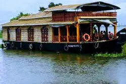 Lovely House Boat