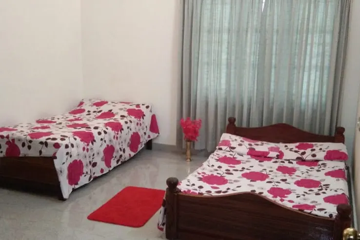 seeblick-homestay-advisor-with-swimming-pool-4.jpg
