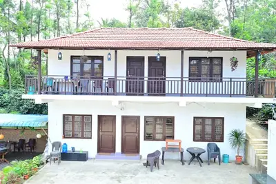 Kembare Homestay