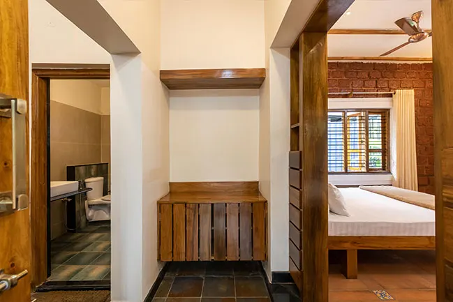 blooming-bungalow-club-rooms-3.jpg