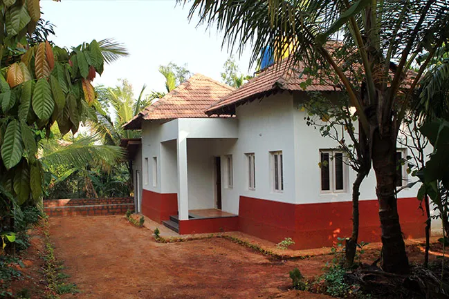 blooming-bungalow-cottage-6.jpg