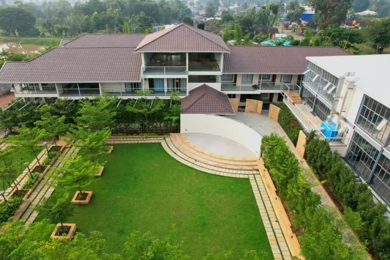 barberry-resort-21.jpg