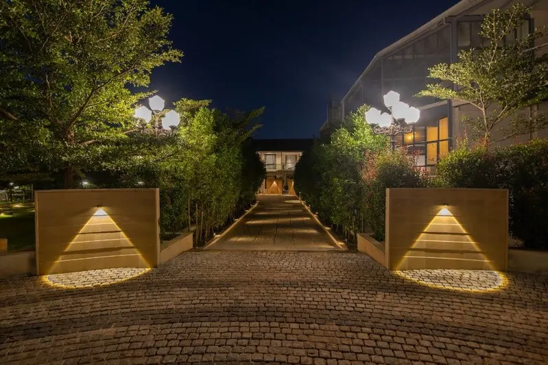 barberry-resort-1.jpg