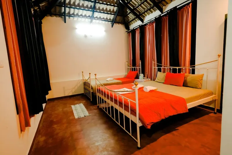fallsview-retreat-homestay-advisor-madikeri-17_orig.jpg