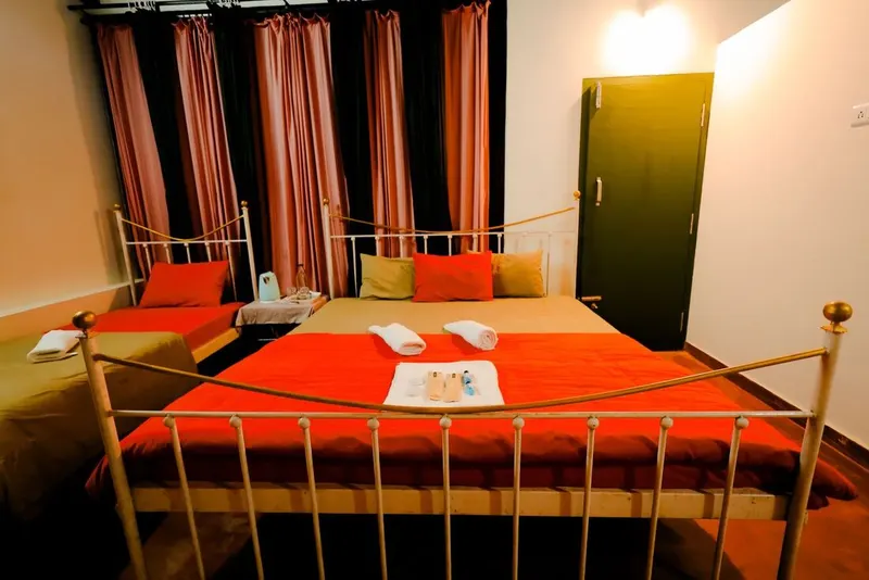 fallsview-retreat-homestay-advisor-madikeri-15_orig.jpg