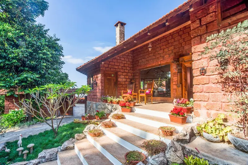 villa-uk-ha-2_orig.jpg