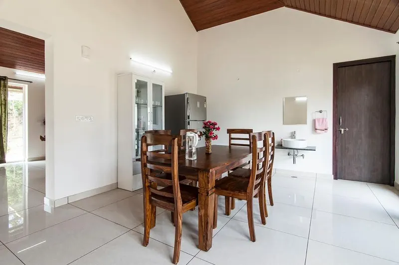 crape-jasmine-homestay-advisor-chikmagalur-15_orig.jpeg