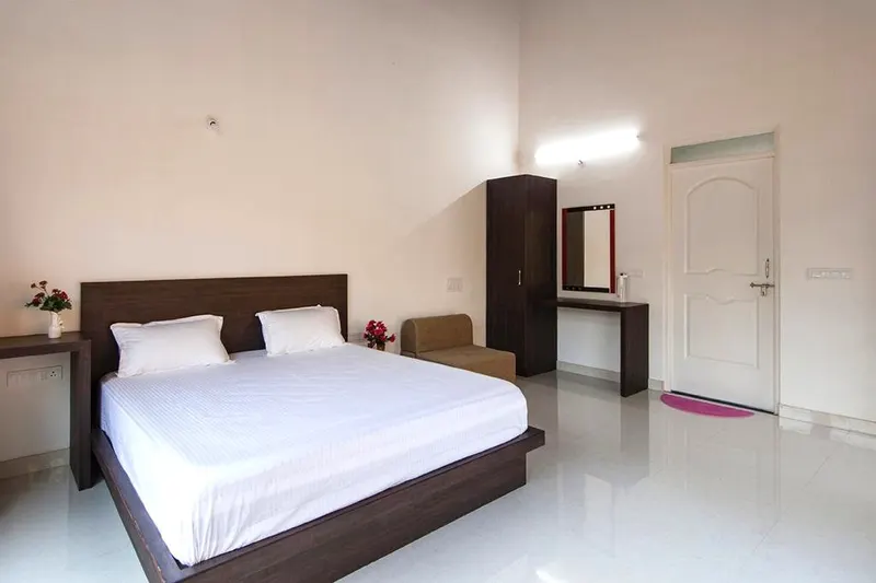crape-jasmine-homestay-advisor-chikmagalur-5_orig.jpeg
