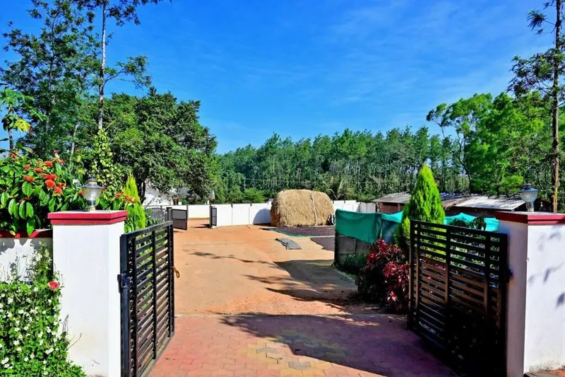glad-stone-sakleshpura-6_orig.jpg