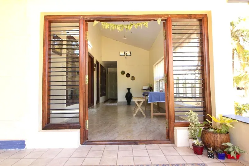 little-court-homestay-advisor-belur-2_orig.jpg
