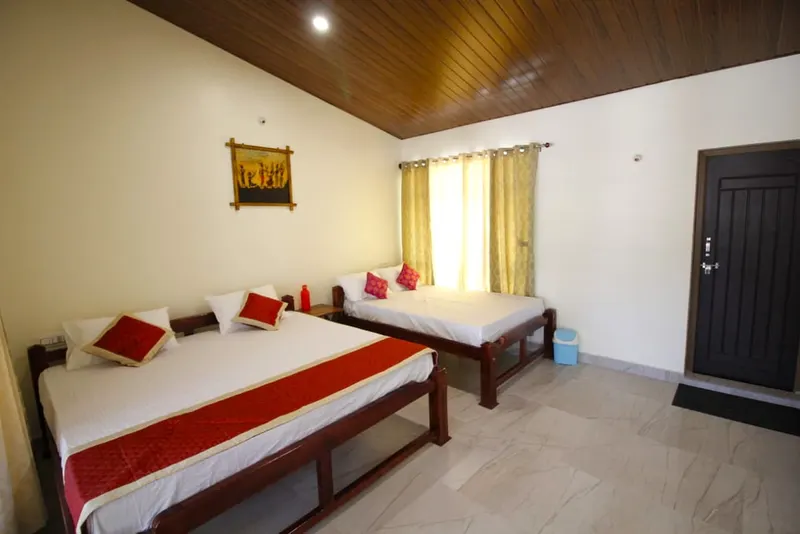 little-court-homestay-advisor-belur-14_orig.jpeg