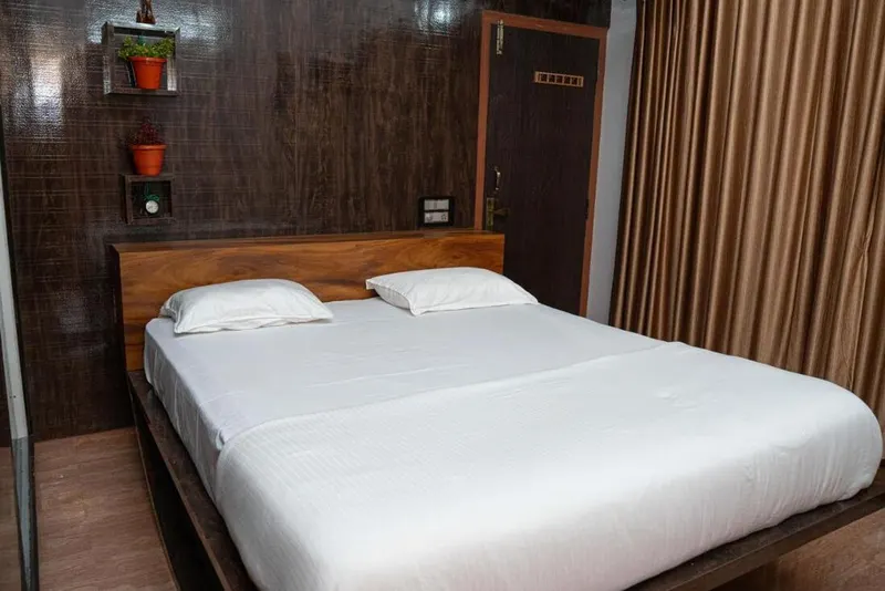 alpine-chalet-homestay-advsior-sakleshpur-2_orig.jpg