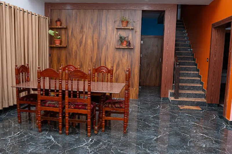 alpine-chalet-homestay-advsior-sakleshpur-1_orig.jpg