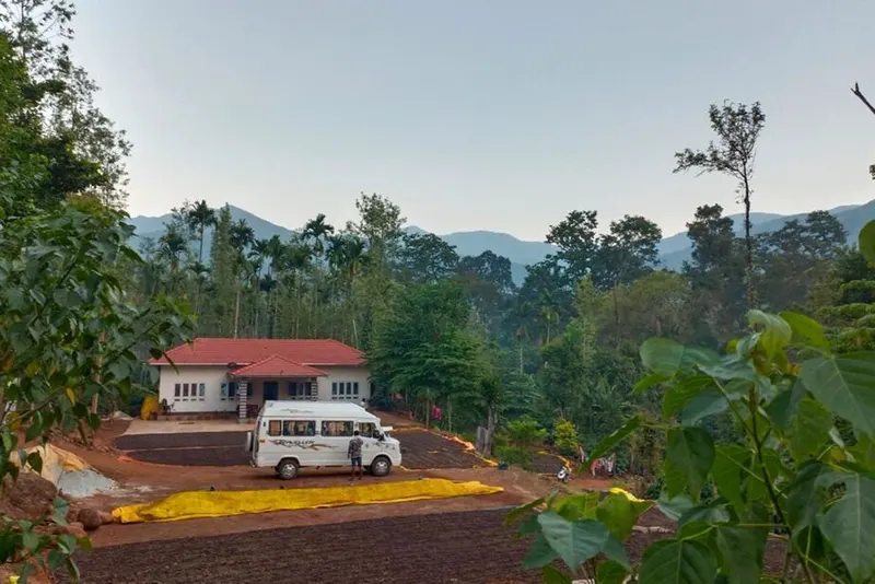 prashanth-homestay-chikmagalur-12_orig.jpg