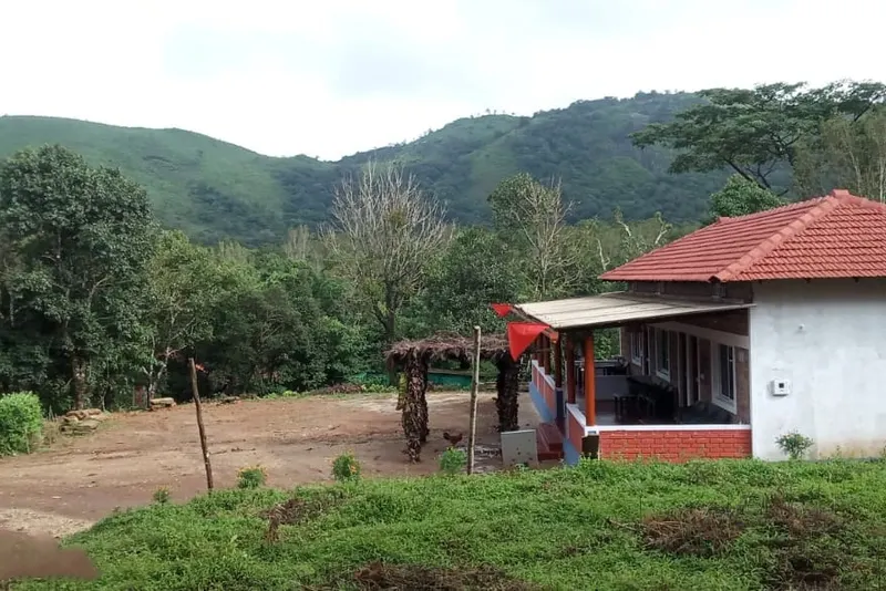 sakshath-home-mudigere-6_orig.jpeg
