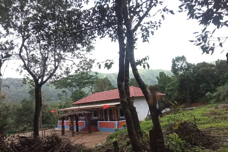 sakshath-home-mudigere-3_orig.jpeg