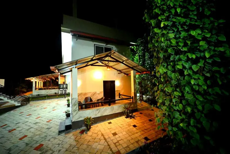 nks-homestay-advisor-chikmagalur-34_orig.jpeg