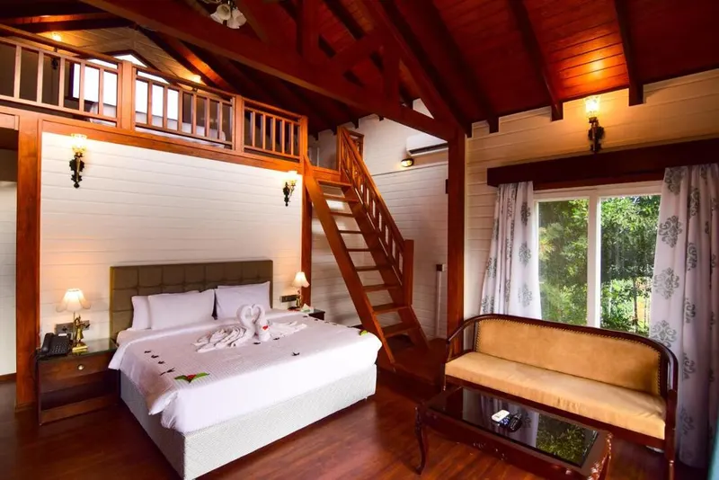 essence-retreat-luxury-wood-house-2_orig.jpg
