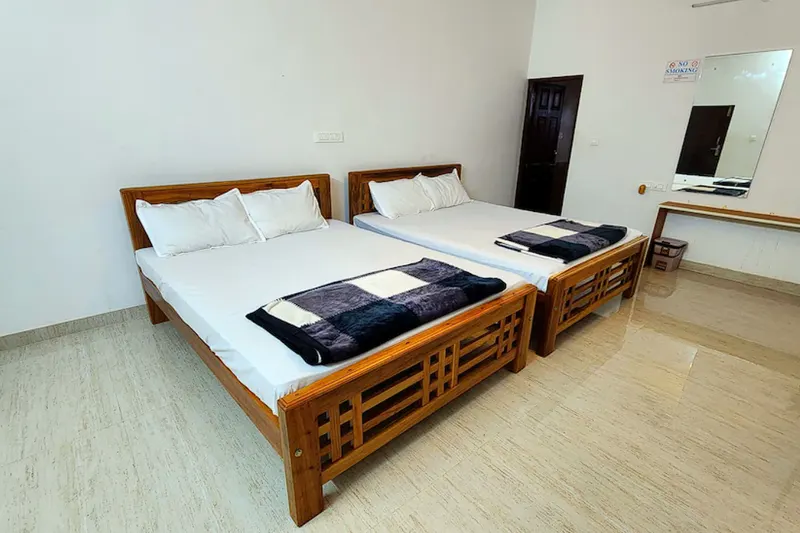 calm-water-retreat-homestay-advisor-sakleshpura-11_1_orig.png