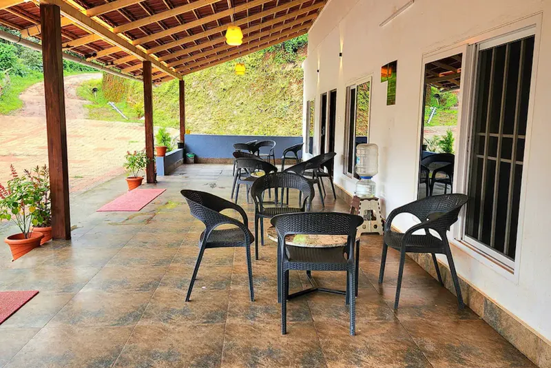 calm-water-retreat-homestay-advisor-sakleshpura-17_1_orig.png