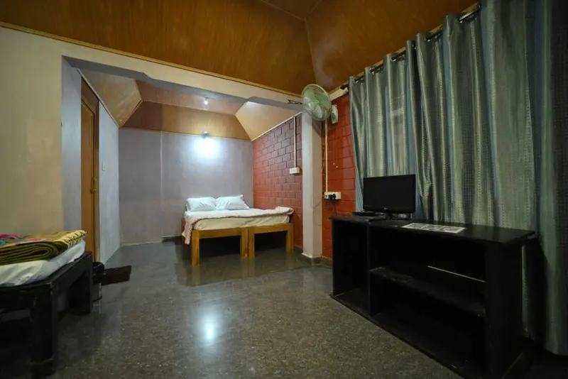 cascading-springs-homestay-advisor-madikeri-7_orig.jpeg