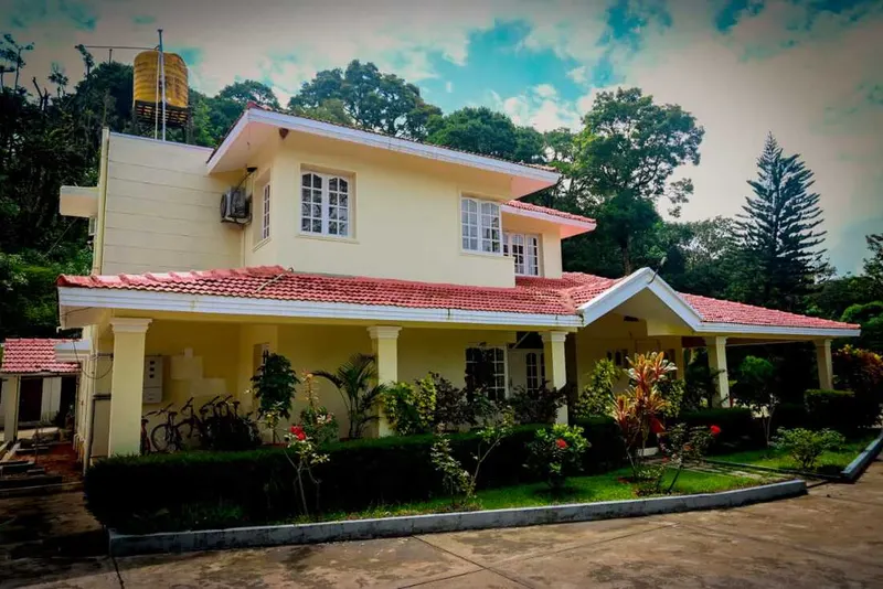 rustling-homestay-advisor-chikmagalur-4_orig.jpeg