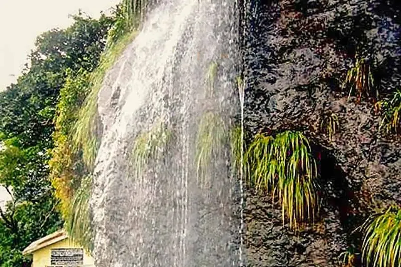 manikyadhara-falls-chikmagalur-2_orig.jpg